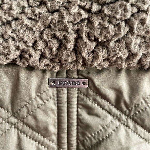 NWT Prana Esla Vest in green. Size X-Small. - Picture 5 of 12